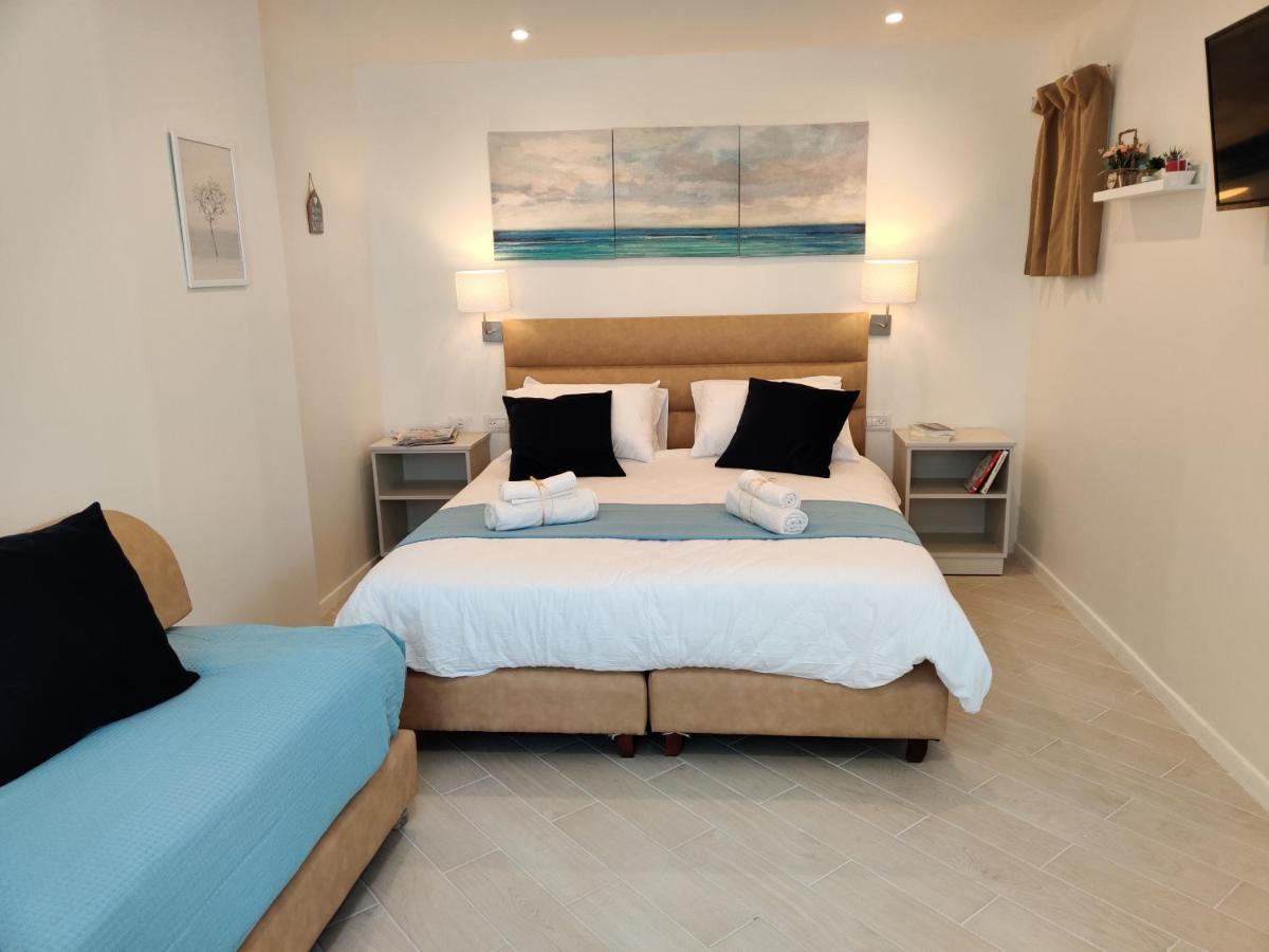 Migdal Luxury Suites Netanya J29 Kültér fotó